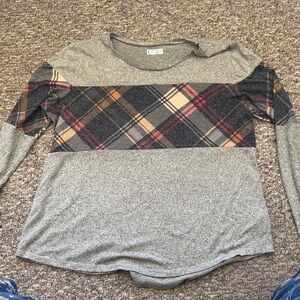 Maurices Gray Top with Plaid Design